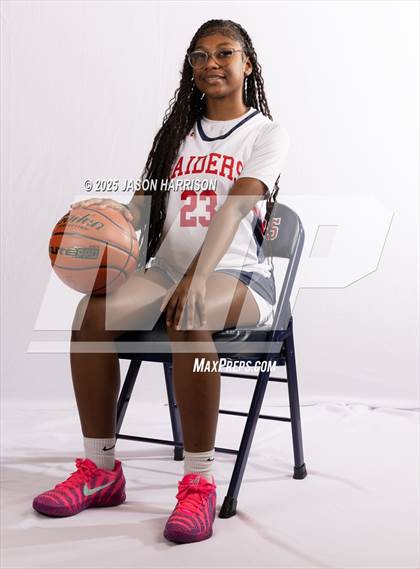 Thumbnail 2 in Denton Ryan Lady Raiders (Team and Individual) photogallery.