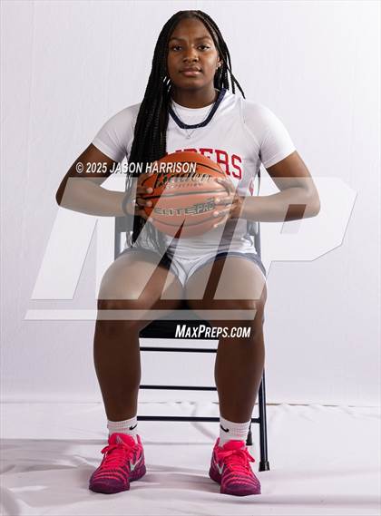 Thumbnail 2 in Denton Ryan Lady Raiders (Team and Individual) photogallery.
