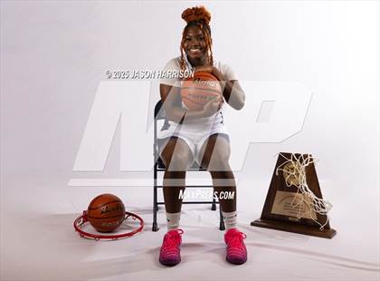 Thumbnail 2 in Denton Ryan Lady Raiders (Team and Individual) photogallery.