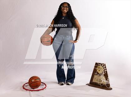 Thumbnail 2 in Denton Ryan Lady Raiders (Team and Individual) photogallery.