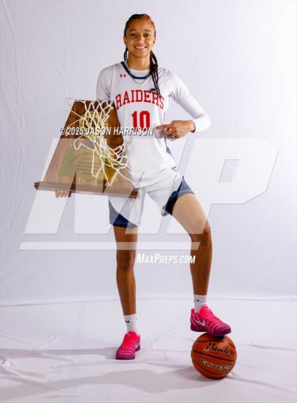 Thumbnail 2 in Denton Ryan Lady Raiders (Team and Individual) photogallery.
