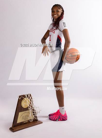 Thumbnail 2 in Denton Ryan Lady Raiders (Team and Individual) photogallery.