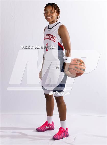 Thumbnail 1 in Denton Ryan Lady Raiders (Team and Individual) photogallery.