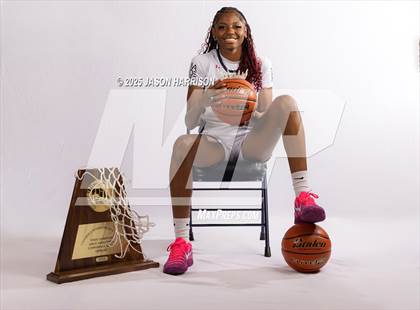 Thumbnail 3 in Denton Ryan Lady Raiders (Team and Individual) photogallery.