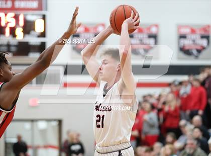 Thumbnail 2 in Logan Elm vs Fairfield Union (OHSAA D2 Sectional) photogallery.