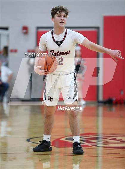 Thumbnail 2 in Logan Elm vs Fairfield Union (OHSAA D2 Sectional) photogallery.