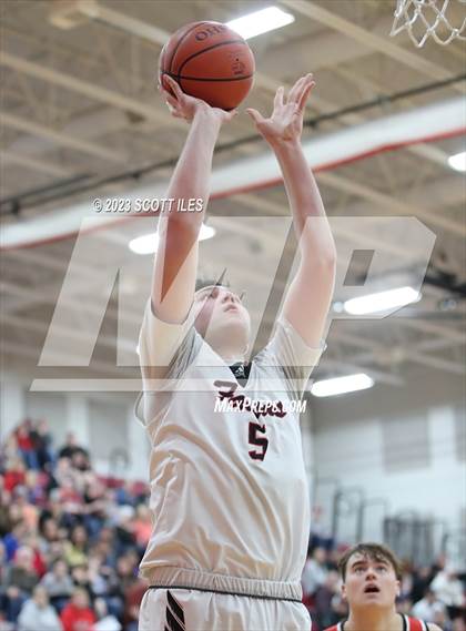 Thumbnail 2 in Logan Elm vs Fairfield Union (OHSAA D2 Sectional) photogallery.