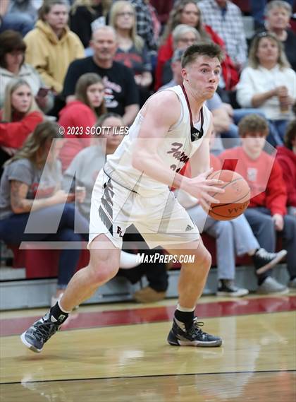 Thumbnail 2 in Logan Elm vs Fairfield Union (OHSAA D2 Sectional) photogallery.