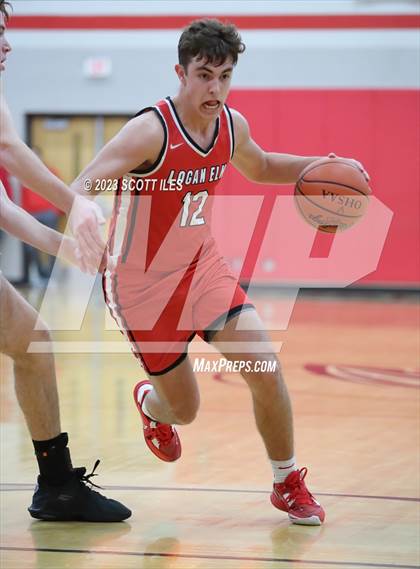 Thumbnail 3 in Logan Elm vs Fairfield Union (OHSAA D2 Sectional) photogallery.
