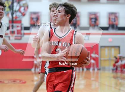Thumbnail 1 in Logan Elm vs Fairfield Union (OHSAA D2 Sectional) photogallery.