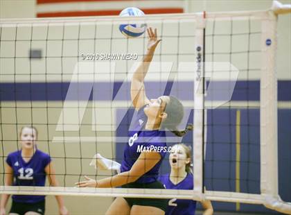 Thumbnail 2 in Lake Michigan Catholic @ Lawrence photogallery.