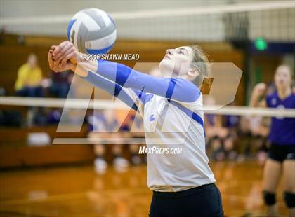 Thumbnail 3 in Lake Michigan Catholic @ Lawrence photogallery.