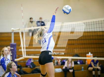 Thumbnail 3 in Lake Michigan Catholic @ Lawrence photogallery.