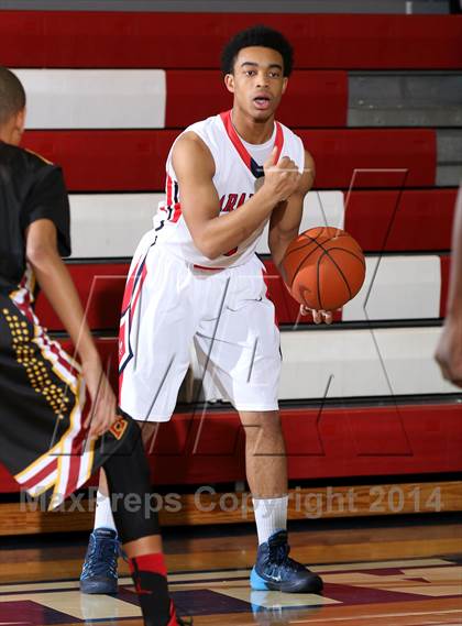 Thumbnail 2 in Highland vs. Maranatha (Lancers Hoops Showdown)  photogallery.
