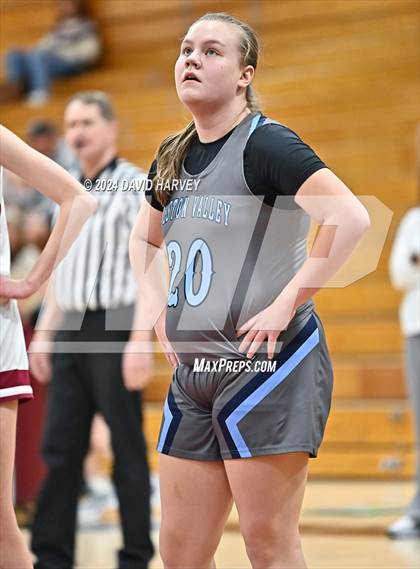 Thumbnail 2 in Ralston Valley vs Chatfield photogallery.