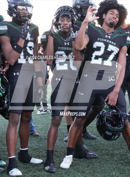 Thumbnail 1 in Pflugerville vs. Iowa Colony (UIL 5A Football Division II Region 3 Area Playoff) photogallery.