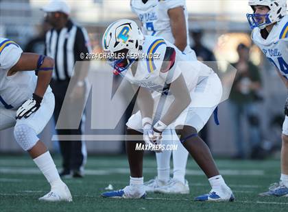 Thumbnail 2 in Pflugerville vs. Iowa Colony (UIL 5A Football Division II Region 3 Area Playoff) photogallery.