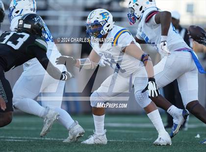 Thumbnail 3 in Pflugerville vs. Iowa Colony (UIL 5A Football Division II Region 3 Area Playoff) photogallery.