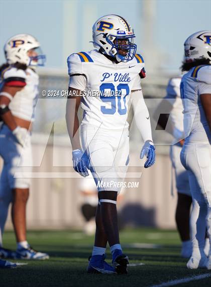Thumbnail 1 in Pflugerville vs. Iowa Colony (UIL 5A Football Division II Region 3 Area Playoff) photogallery.