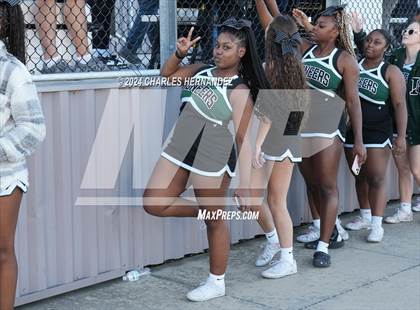 Thumbnail 1 in Pflugerville vs. Iowa Colony (UIL 5A Football Division II Region 3 Area Playoff) photogallery.