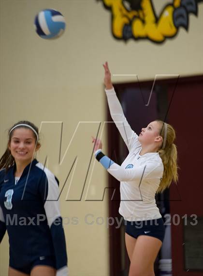 Thumbnail 2 in Castle View Vs. Valor Christian (JV) photogallery.