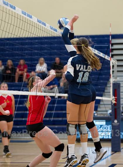 Thumbnail 2 in Castle View Vs. Valor Christian (JV) photogallery.