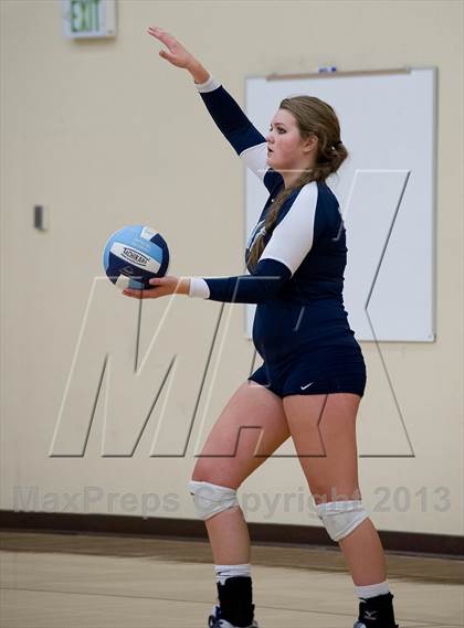 Thumbnail 2 in Castle View Vs. Valor Christian (JV) photogallery.