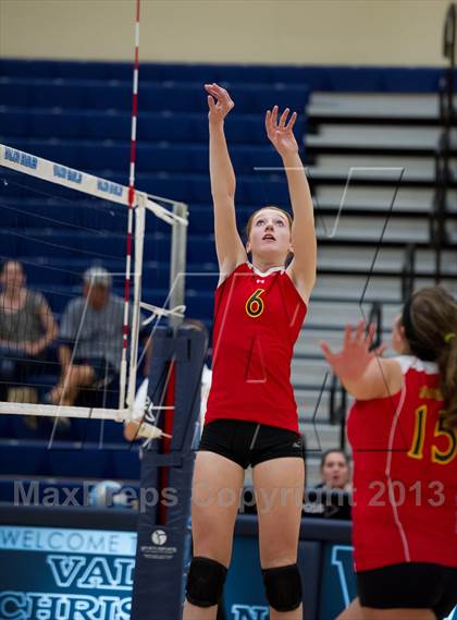Thumbnail 3 in Castle View Vs. Valor Christian (JV) photogallery.