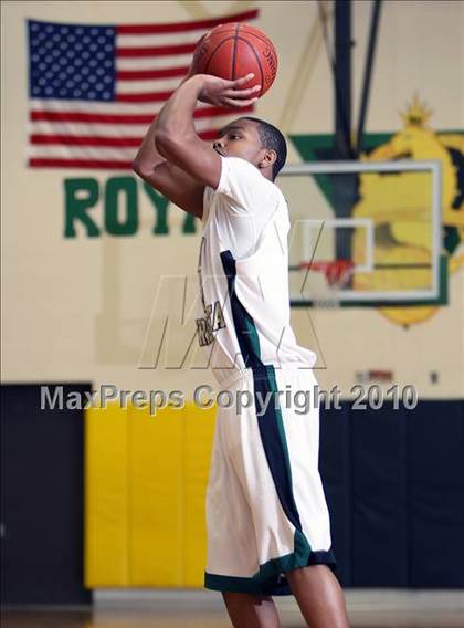 Thumbnail 1 in Fairport @ Rush-Henrietta photogallery.