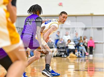 Thumbnail 1 in Muncie Central vs. Greenfield-Central (IHSAA 4A Section 9 Semifinal) photogallery.
