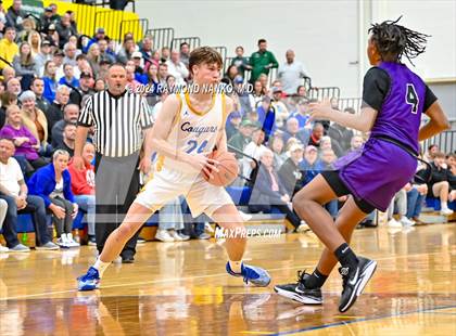 Thumbnail 2 in Muncie Central vs. Greenfield-Central (IHSAA 4A Section 9 Semifinal) photogallery.