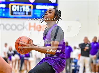 Thumbnail 3 in Muncie Central vs. Greenfield-Central (IHSAA 4A Section 9 Semifinal) photogallery.