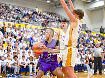Thumbnail 1 in Muncie Central vs. Greenfield-Central (IHSAA 4A Section 9 Semifinal) photogallery.