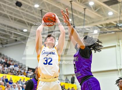 Thumbnail 2 in Muncie Central vs. Greenfield-Central (IHSAA 4A Section 9 Semifinal) photogallery.