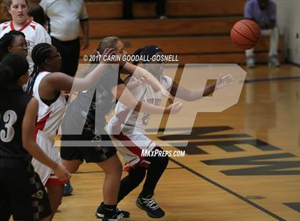 Thumbnail 2 in Havelock @ New Bern photogallery.