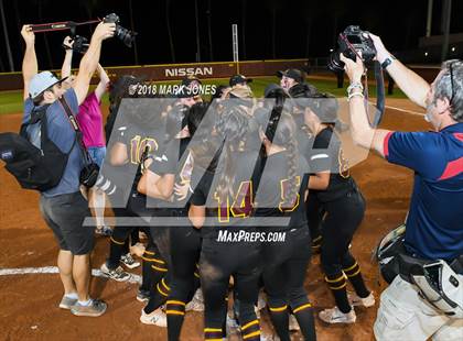 Thumbnail 1 in Salpointe Catholic vs. Cactus (AIA 4A Final Awards) photogallery.