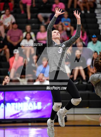 Thumbnail 2 in College Station vs Magnolia photogallery.