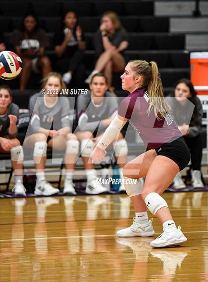 Thumbnail 2 in College Station vs Magnolia photogallery.