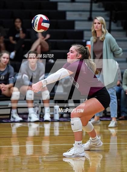 Thumbnail 1 in College Station vs Magnolia photogallery.