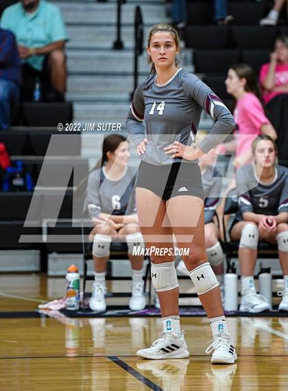 Thumbnail 3 in College Station vs Magnolia photogallery.