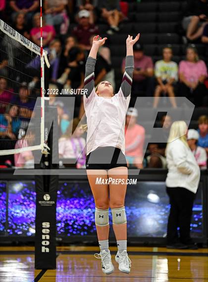 Thumbnail 2 in College Station vs Magnolia photogallery.