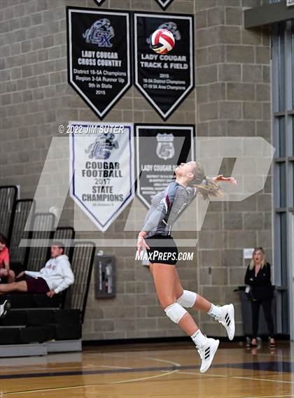 Thumbnail 3 in College Station vs Magnolia photogallery.