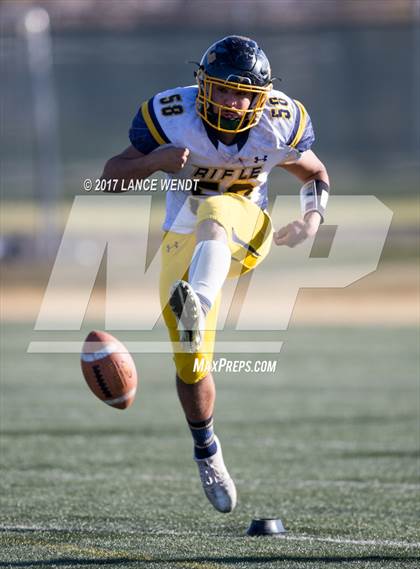 Thumbnail 1 in Evergreen vs. Rifle (CHSAA 3A 1st Round Playoffs) photogallery.