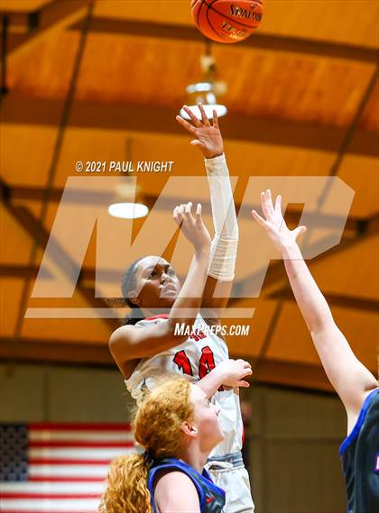 Thumbnail 3 in Westlake @ Lake Travis photogallery.