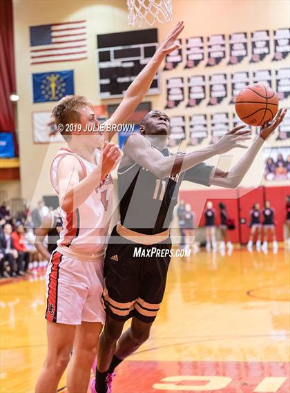 Thumbnail 3 in Warren Central @ North Central photogallery.