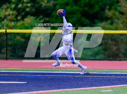 Thumbnail 2 in Warren Hills Regional @ Vernon photogallery.