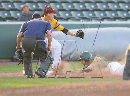 Thumbnail 1 in Gloucester Catholic vs. St. Joseph Regional photogallery.