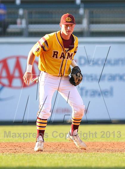 Thumbnail 1 in Gloucester Catholic vs. St. Joseph Regional photogallery.