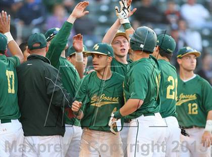 Thumbnail 2 in Gloucester Catholic vs. St. Joseph Regional photogallery.
