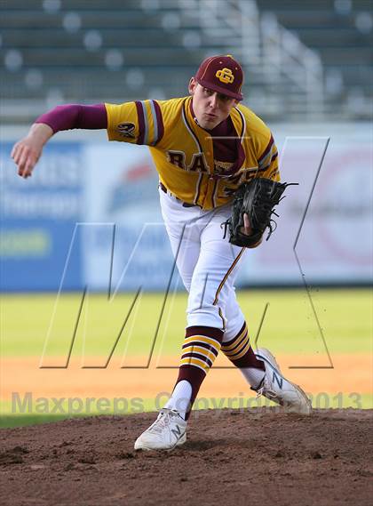Thumbnail 2 in Gloucester Catholic vs. St. Joseph Regional photogallery.